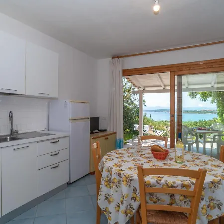 Apartment Vista Mare 2 By Interhome